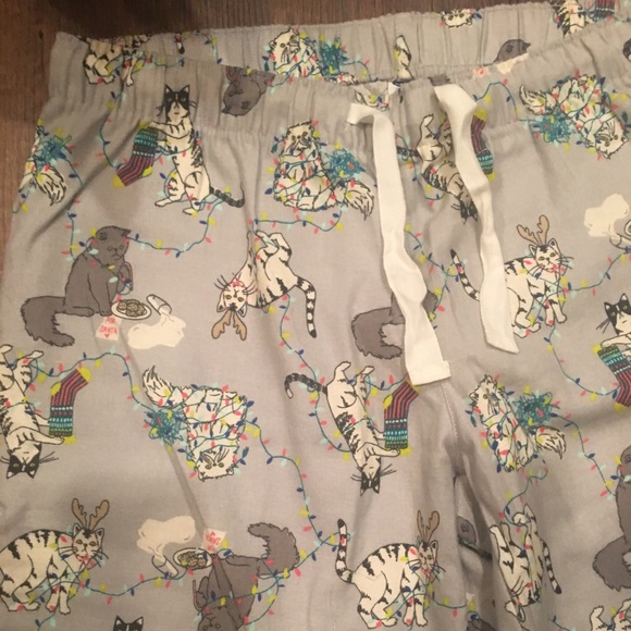 Old Navy Womens flannel pajama bottoms, size M - Picture 2 of 3